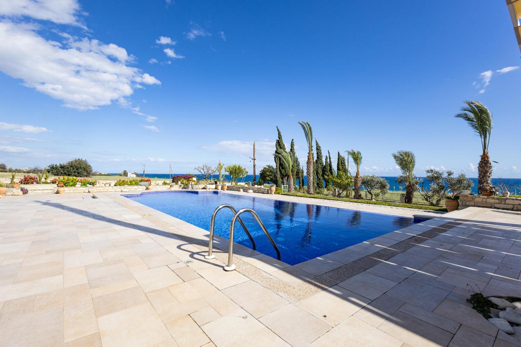 Villa Chrysta Agios Theodoros Luaran gambar