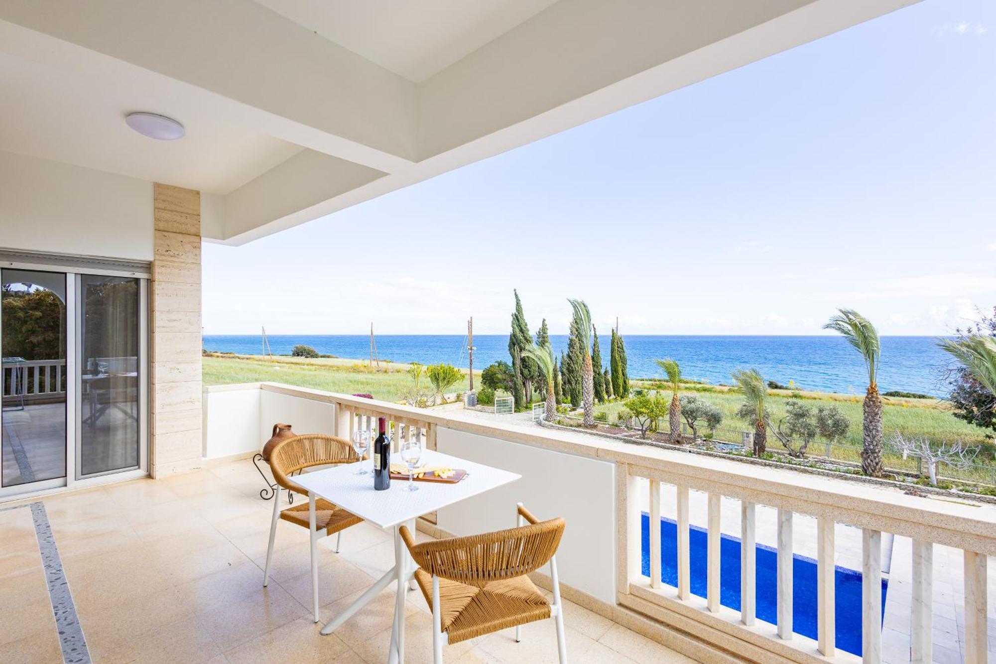 Villa Chrysta Agios Theodoros Luaran gambar