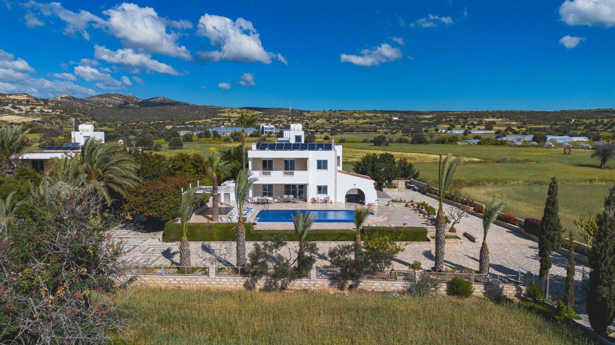 Villa Chrysta Agios Theodoros Luaran gambar